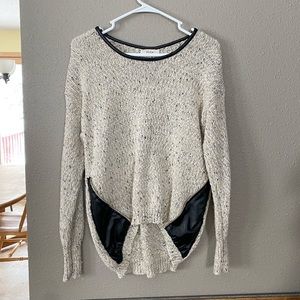 BLVD Womens Sweater